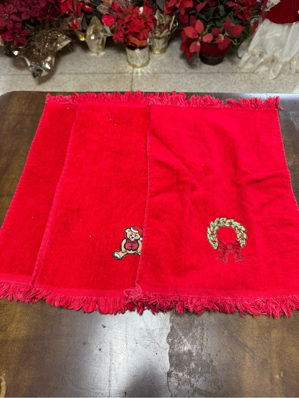 Lot of 3 Vintage Red Christmas Hand Towels - Holiday Bear & Wreath Embroidered
